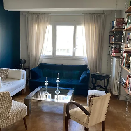 De Laura Apartment